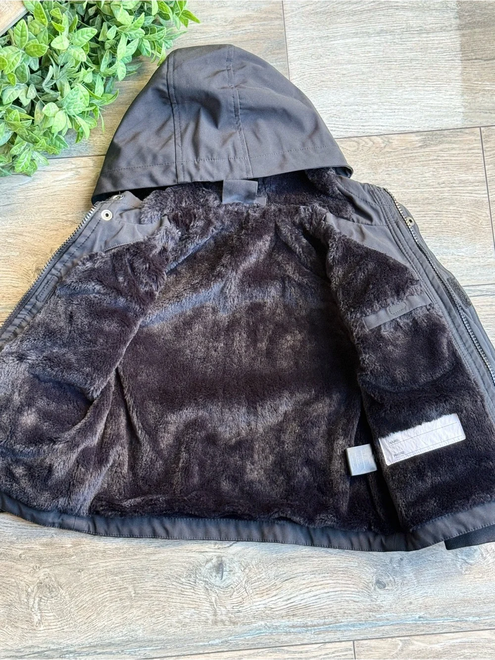Children's Hooded Puffer Coat in Black